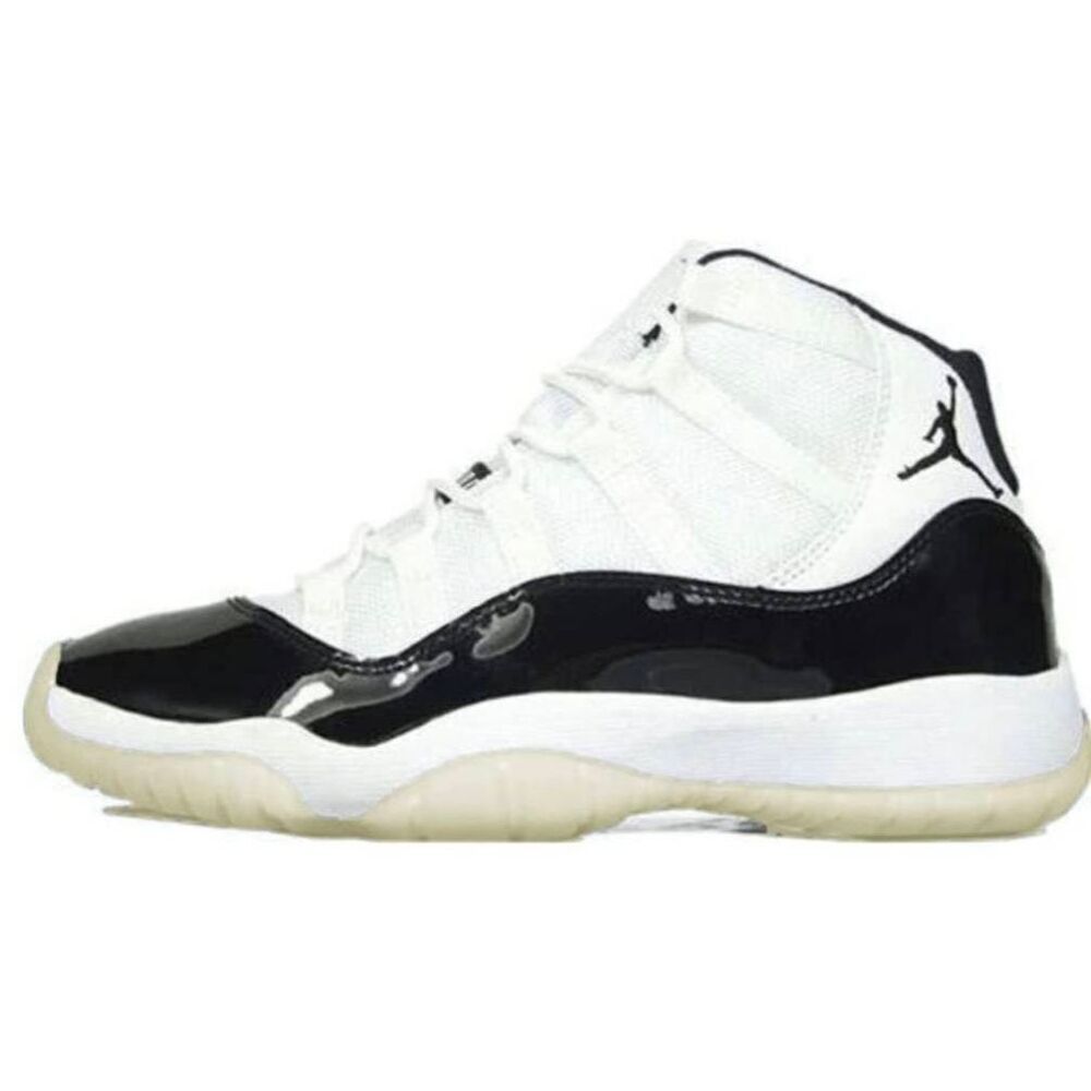 NIKE Air Jordan 11 Retro "Concord" Sneakers Size 7Y/W8.5